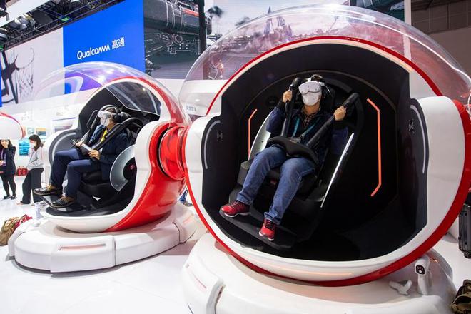 進(jìn)博奇遇記 打卡5G互動(dòng)盛宴，探秘未來(lái)科技新紀(jì)元